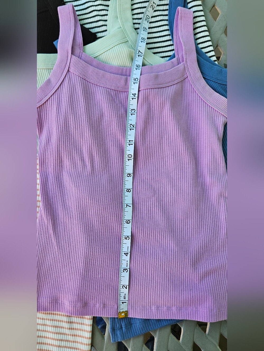 Lot Of 6 American Eagle Ribbed Tank Tops. All size Medium - Picture 5 of 6